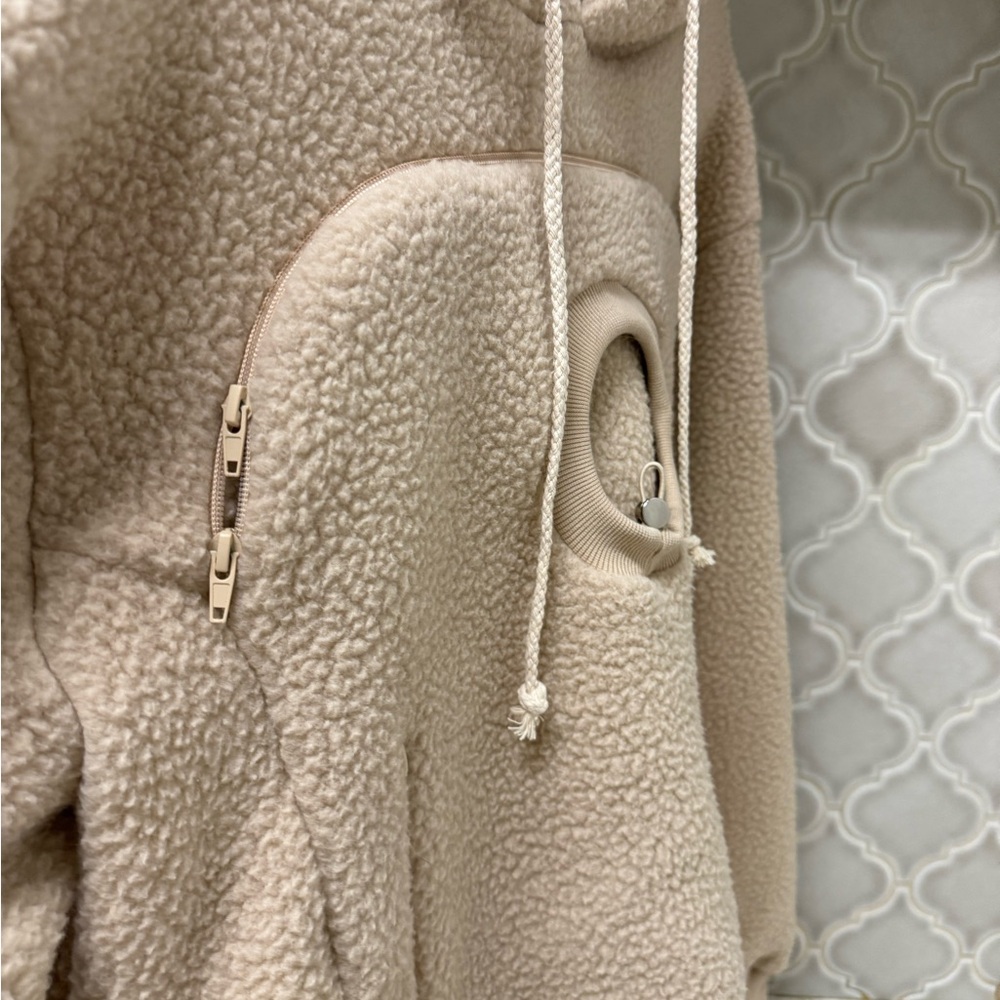 Sherpa Fleece Hoodie with Cat Pouch - Picture 3 of 5